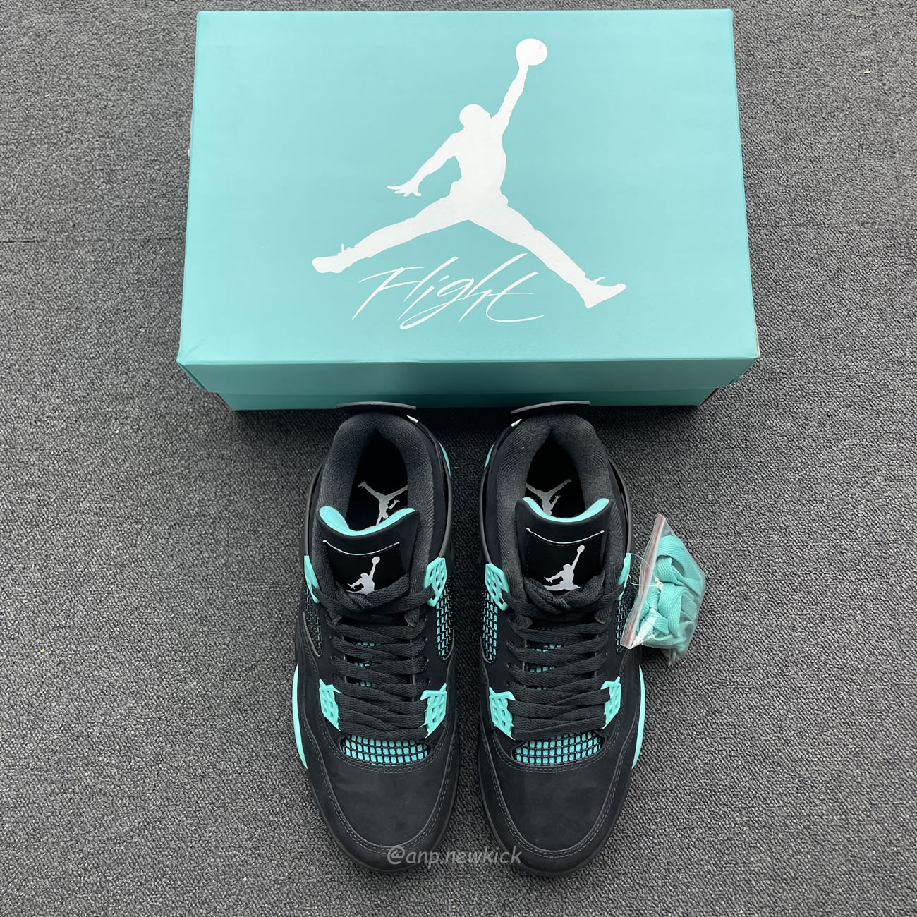 Air Jordan 4 Retro Tiffany Black Green (4) - newkick.vip